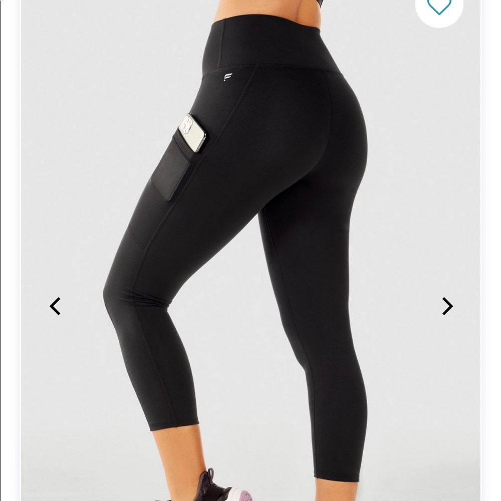Fabletics Mila High Waisted Capri Leggings